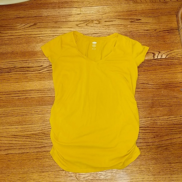 Yellow maternity shirt Clearance